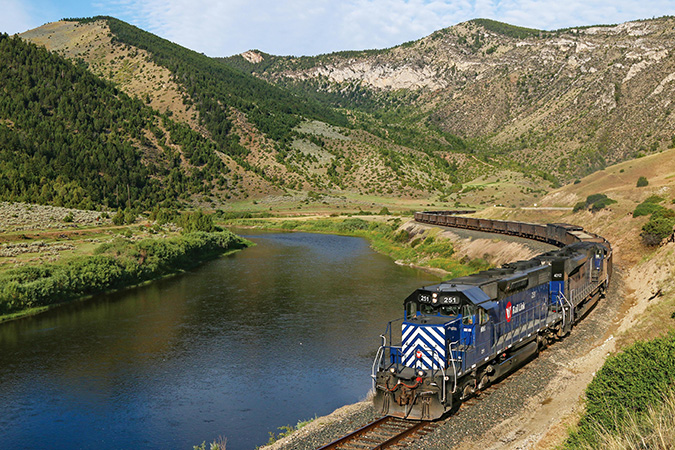 Train on the MRL subdivision Train on the MRL subdivision